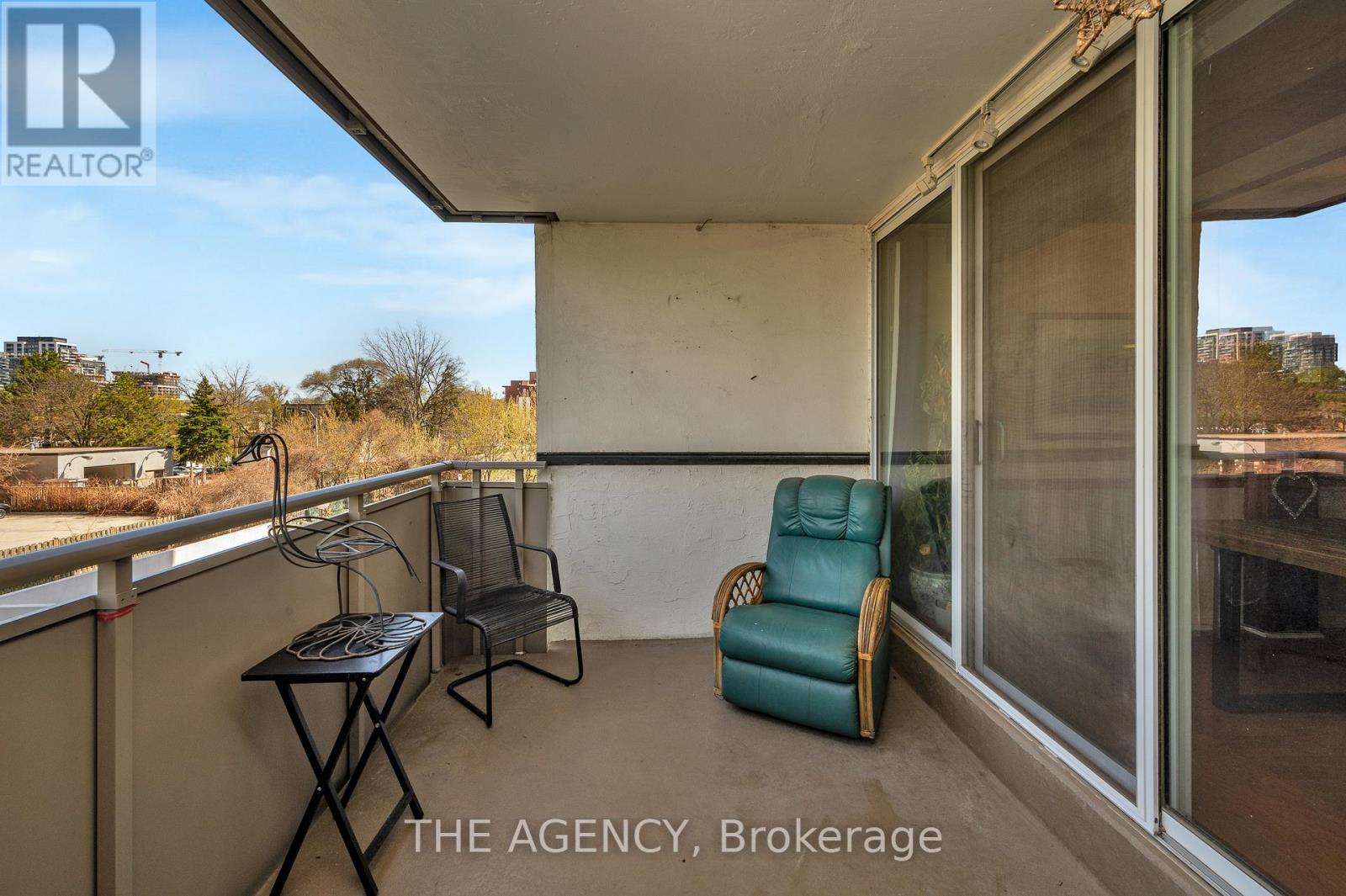#308 1425 GHENT AVENUE - 29