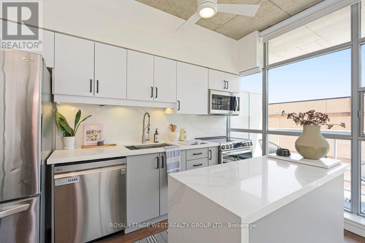 #406 1375 DUPONT STREET - 15