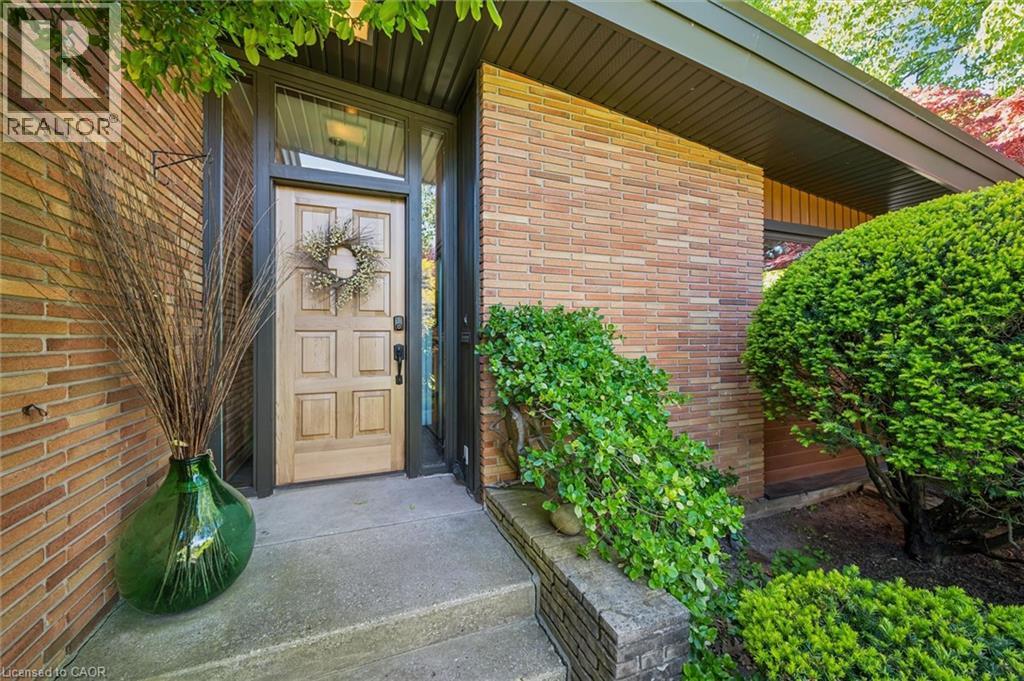 16 PARKWOOD Drive - 6