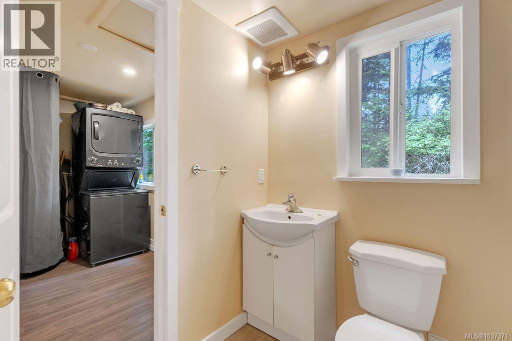 8996 Chemainus Rd - 33