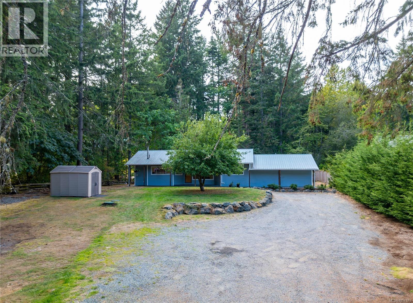 8996 Chemainus Rd - 9
