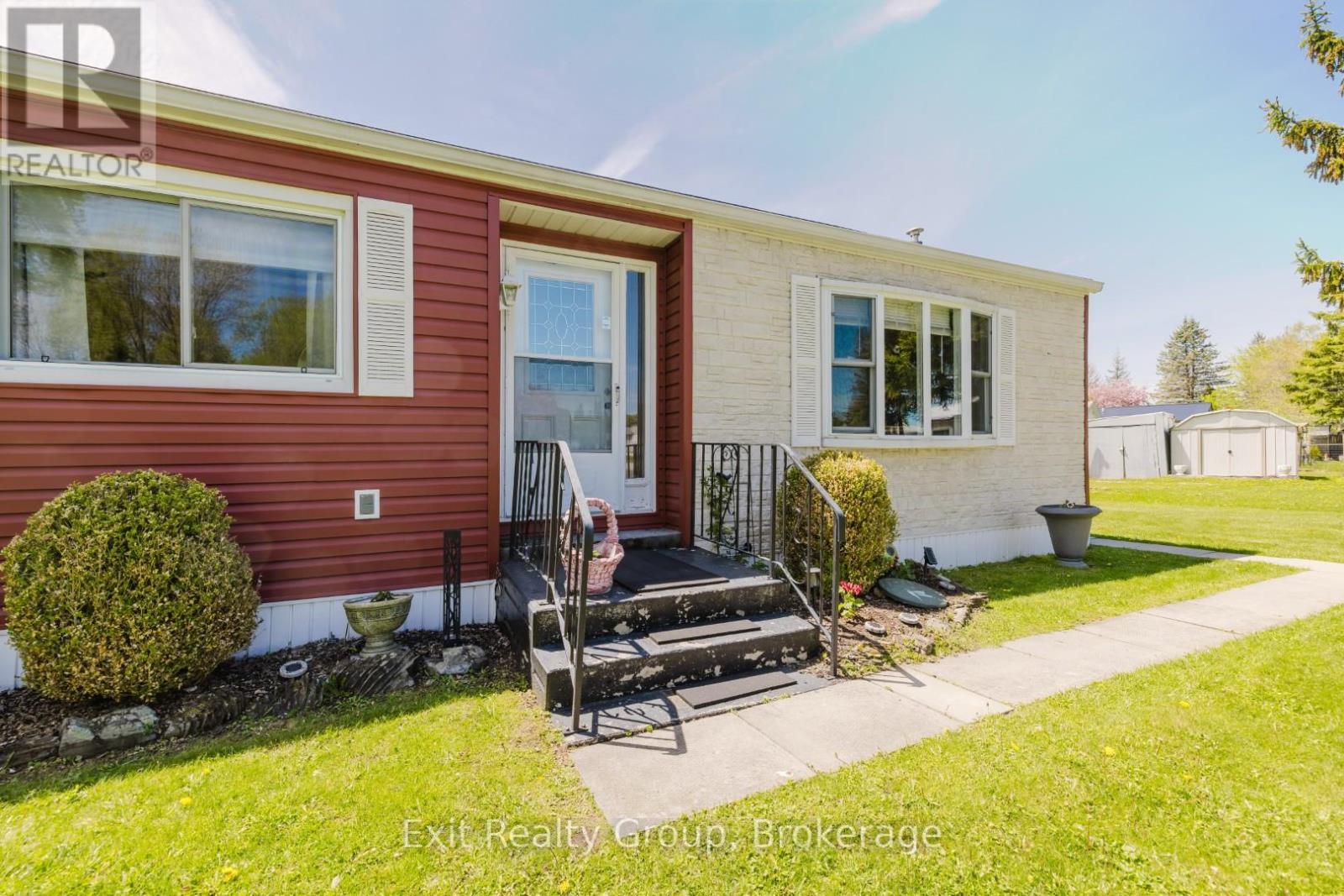 #172 63 WHITES ROAD - 1