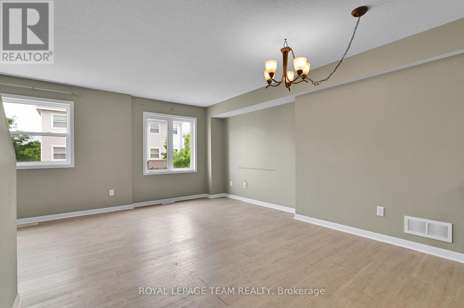 2 Bed, 3 Bath House for Rent in Ottawa – 774 SANIBEL PRIVATE, Ottawa – MLS# X13224064 - Image 22