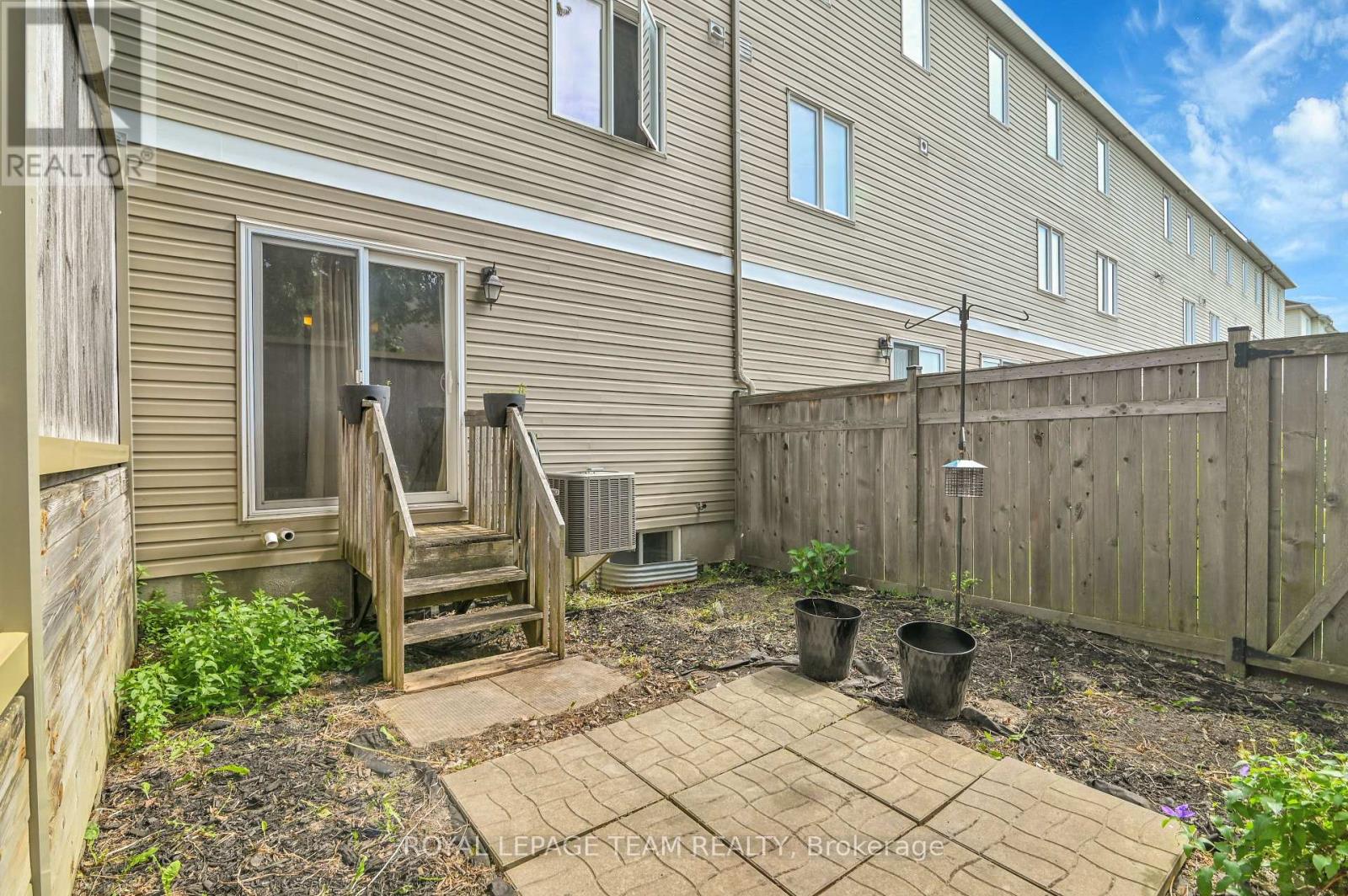 2 Bed, 3 Bath House for Rent in Ottawa – 774 SANIBEL PRIVATE, Ottawa – MLS# X13224064 - Image 13