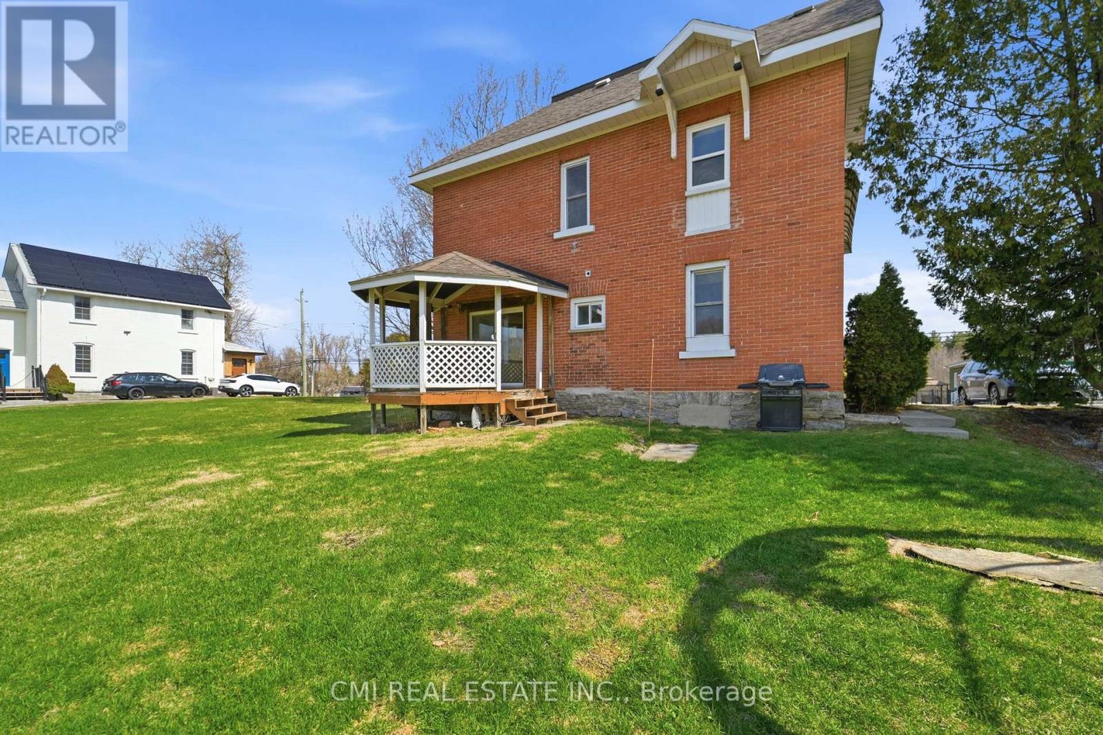 73 RIVER ROAD - 38