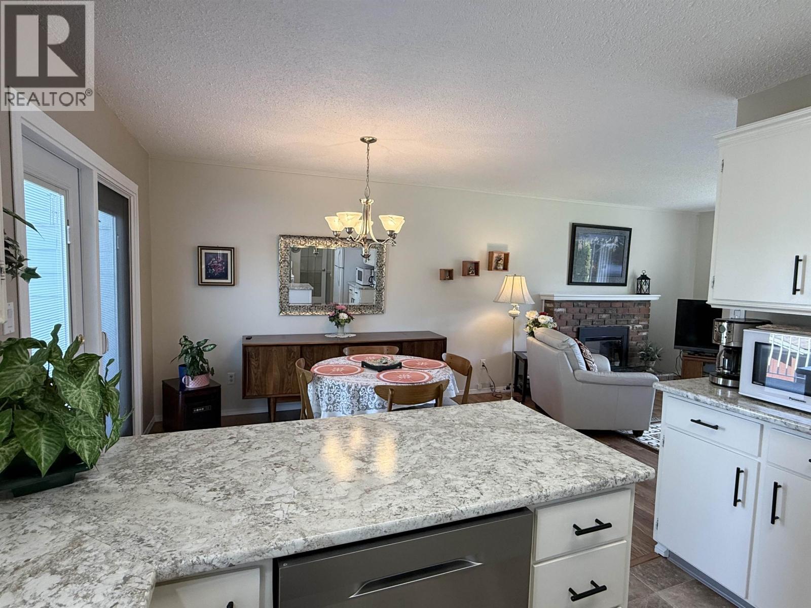2566 COYLE STREET - 9