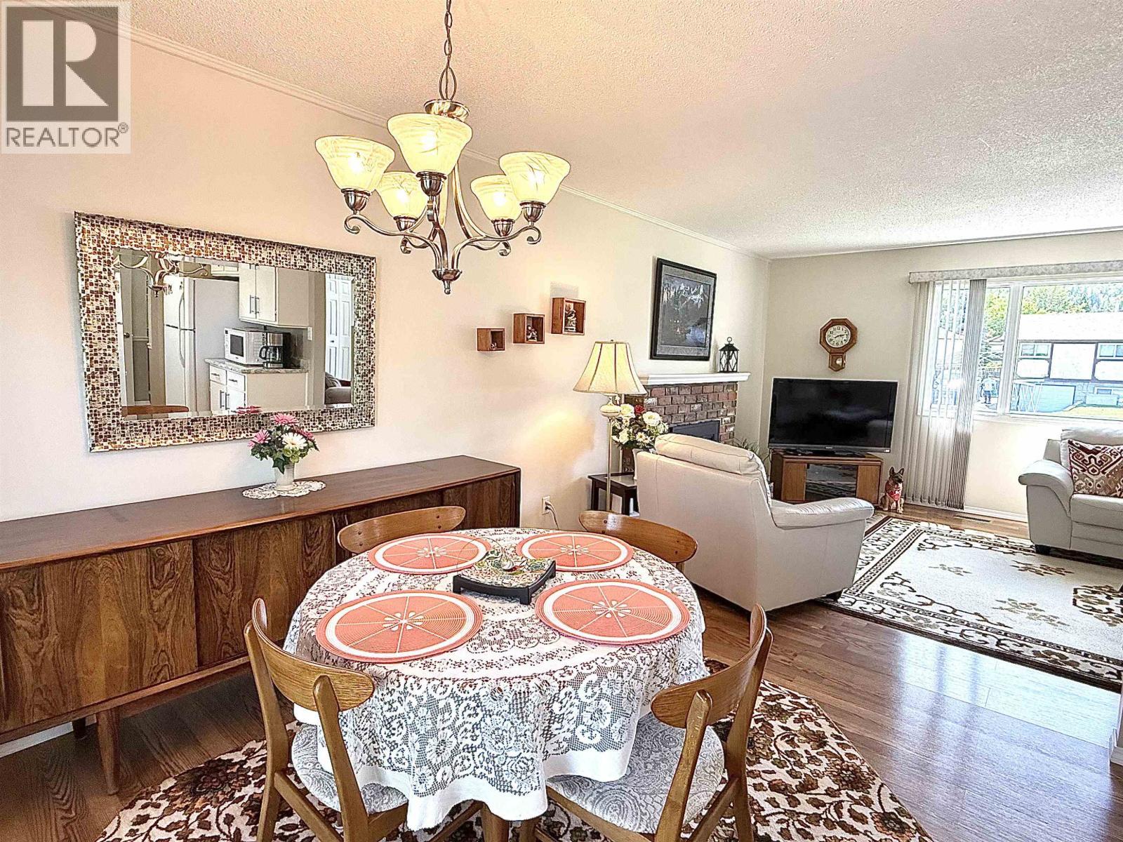 2566 COYLE STREET - 6