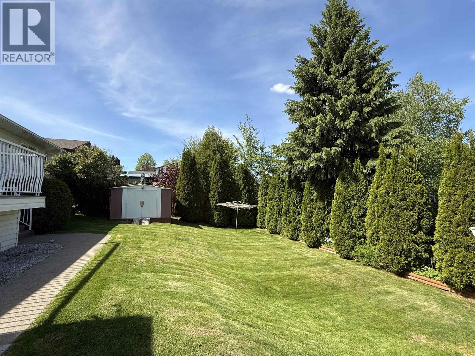 2566 COYLE STREET - 34