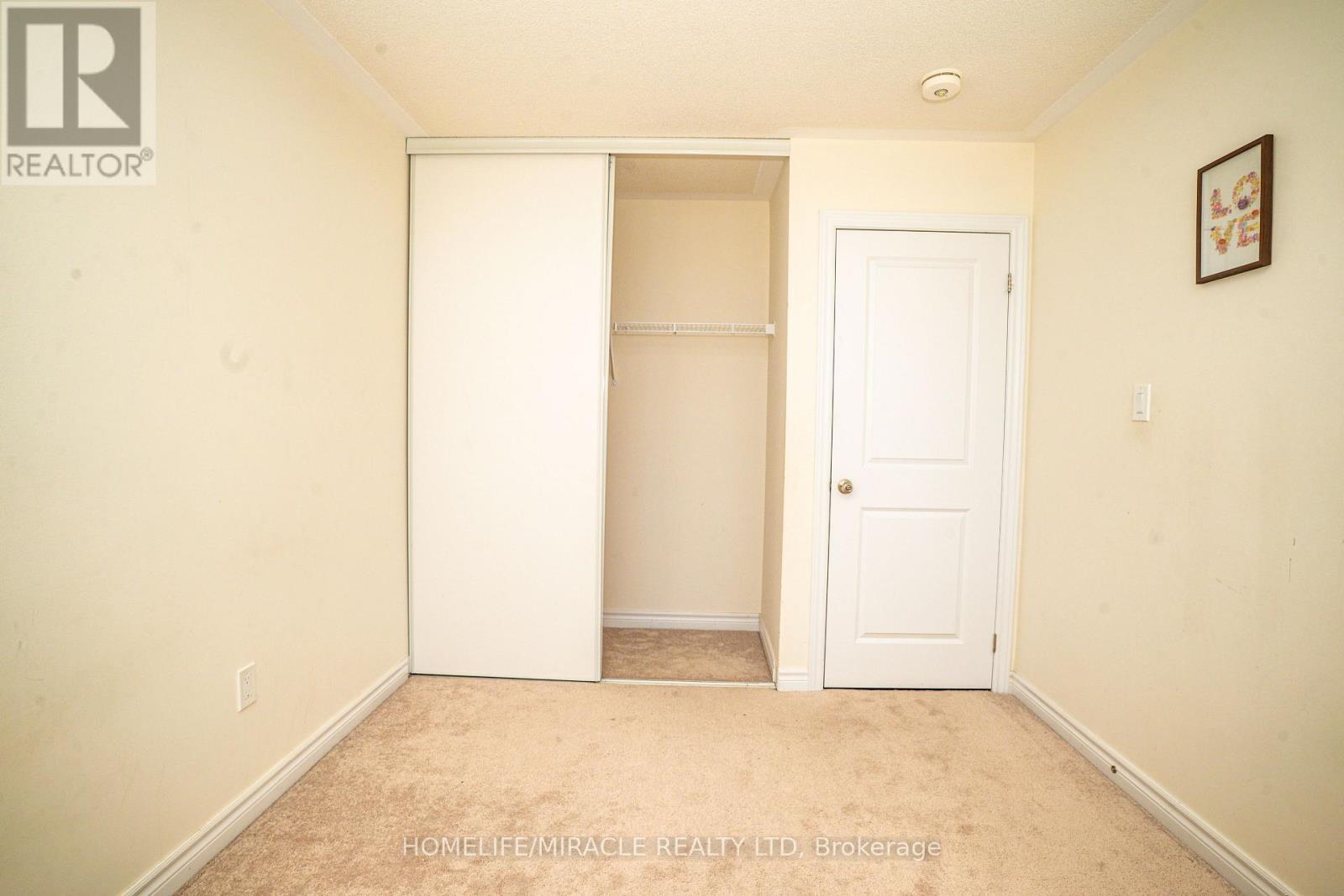 52 DOUET LANE - 16