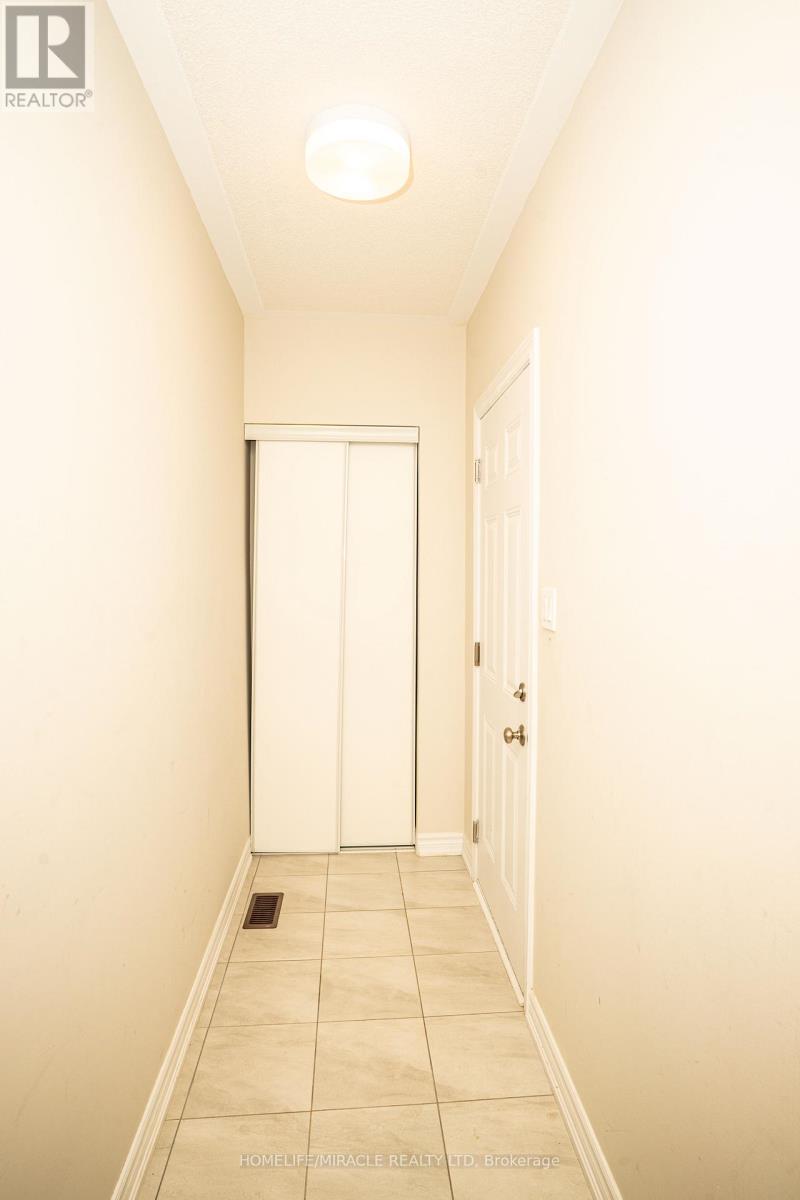 52 DOUET LANE - 28