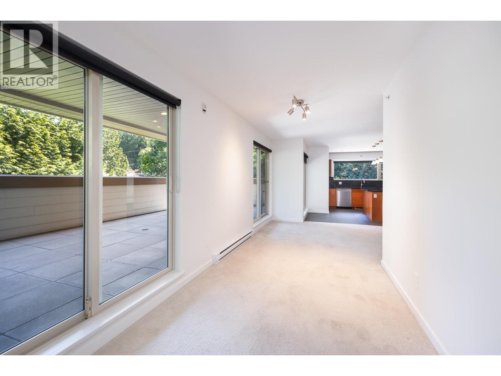 PH2 2832 CAPILANO ROAD, North Vancouver
