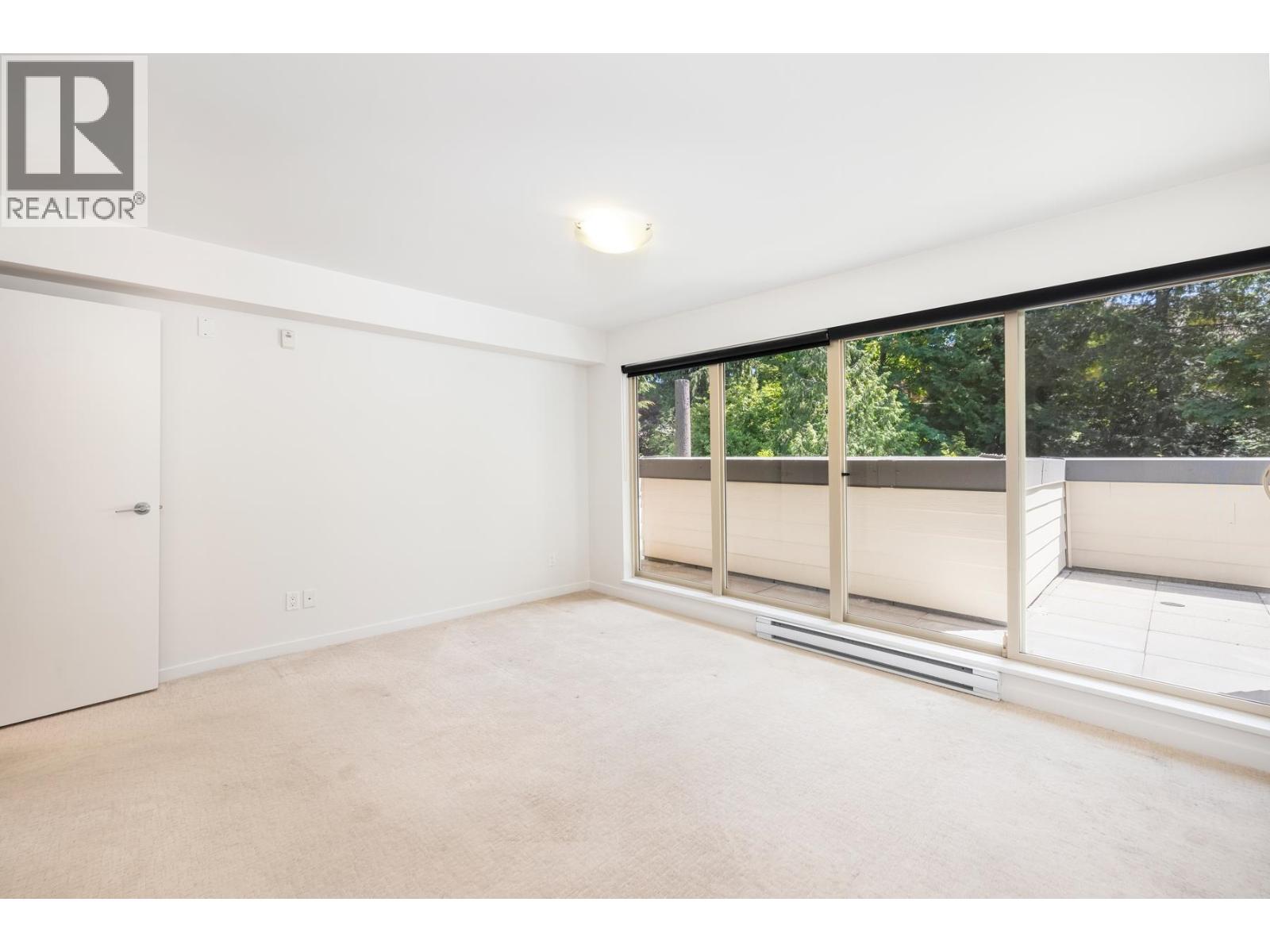 PH2 2832 CAPILANO ROAD, North Vancouver