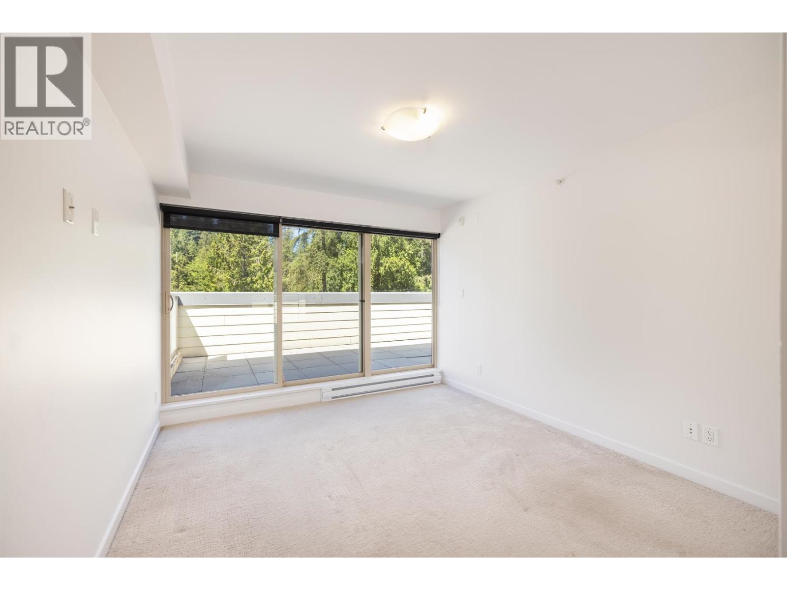 PH2 2832 CAPILANO ROAD, North Vancouver