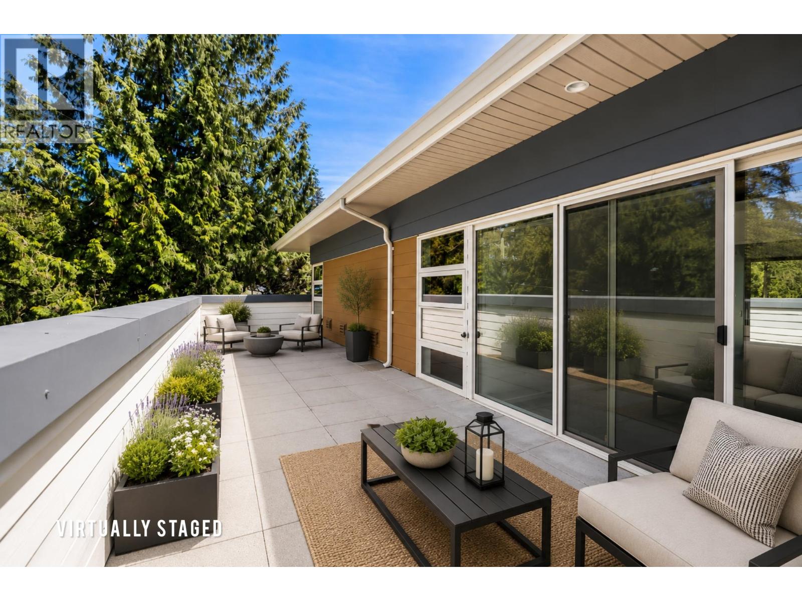 PH2 2832 CAPILANO ROAD, North Vancouver