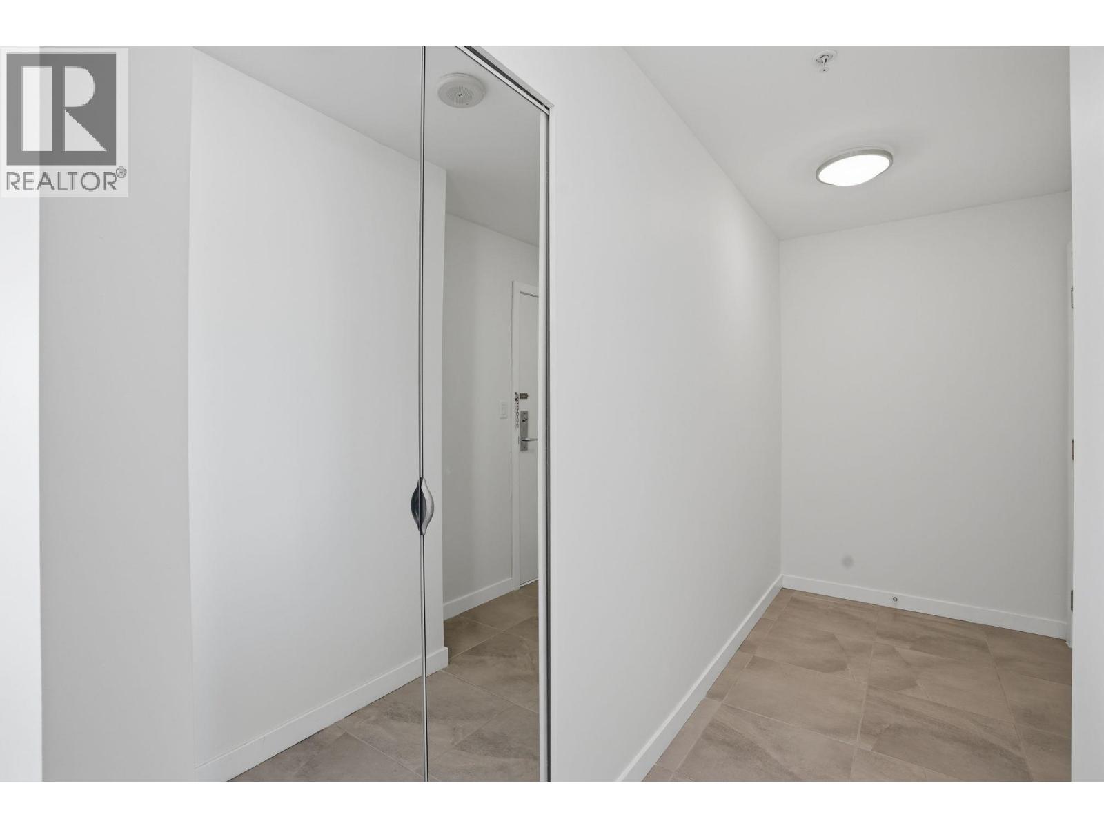 2805 2980 ATLANTIC AVENUE — photo 5