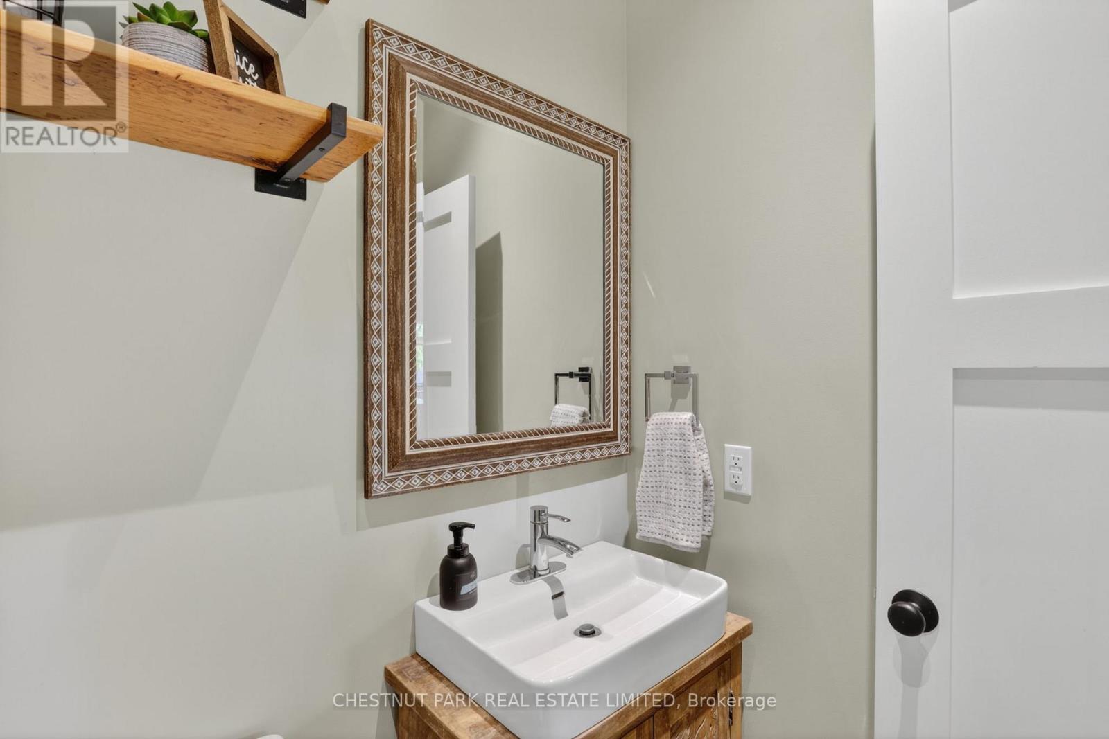 153 RIVEREDGE DRIVE - 15