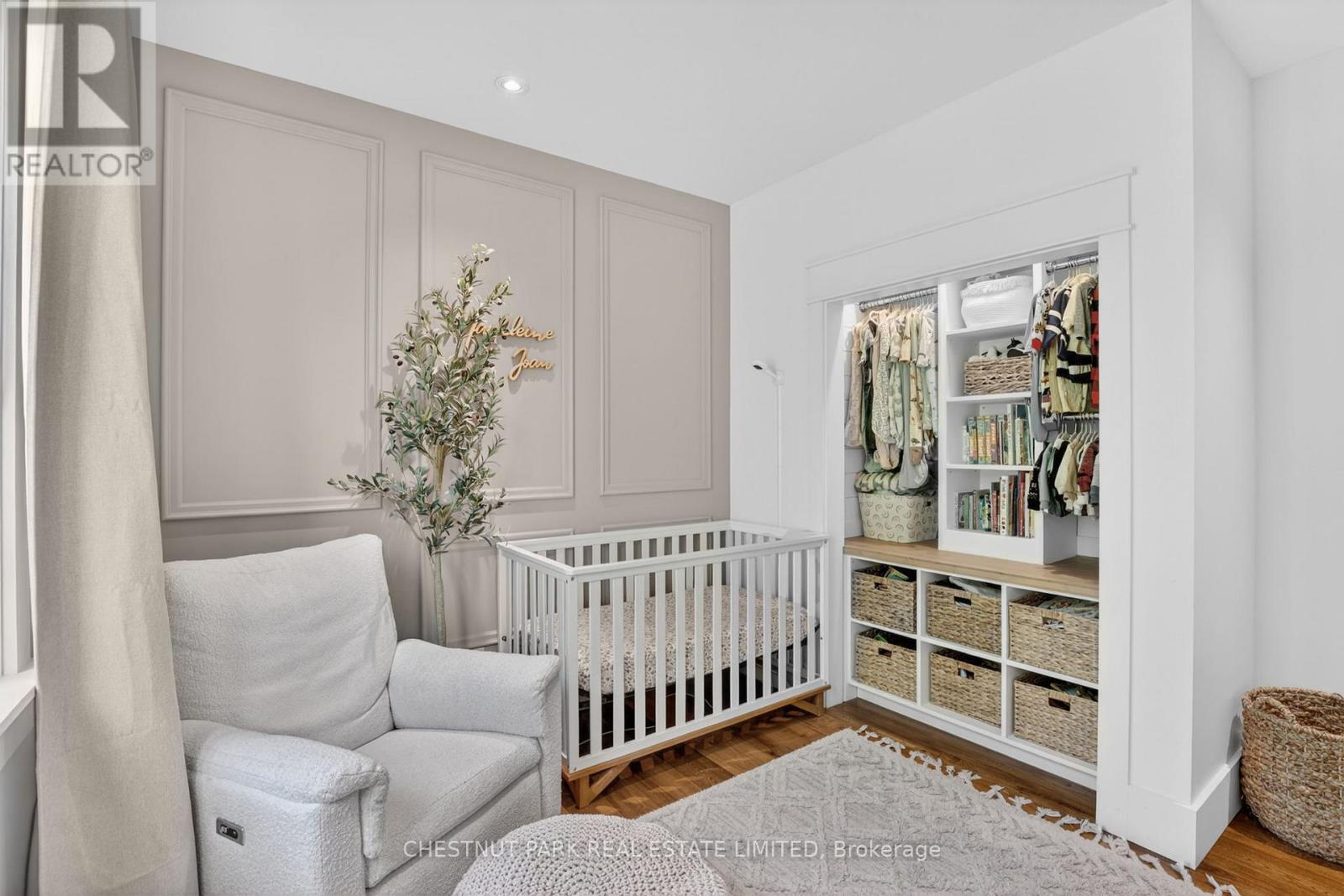 153 RIVEREDGE DRIVE - 23