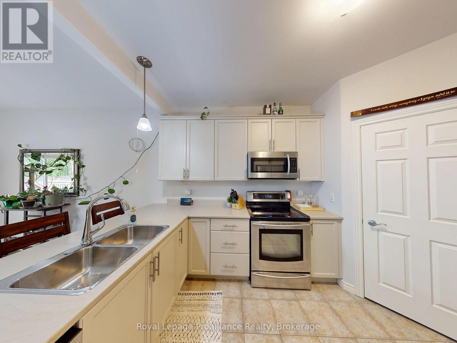 #33 194 HAIG ROAD - 10