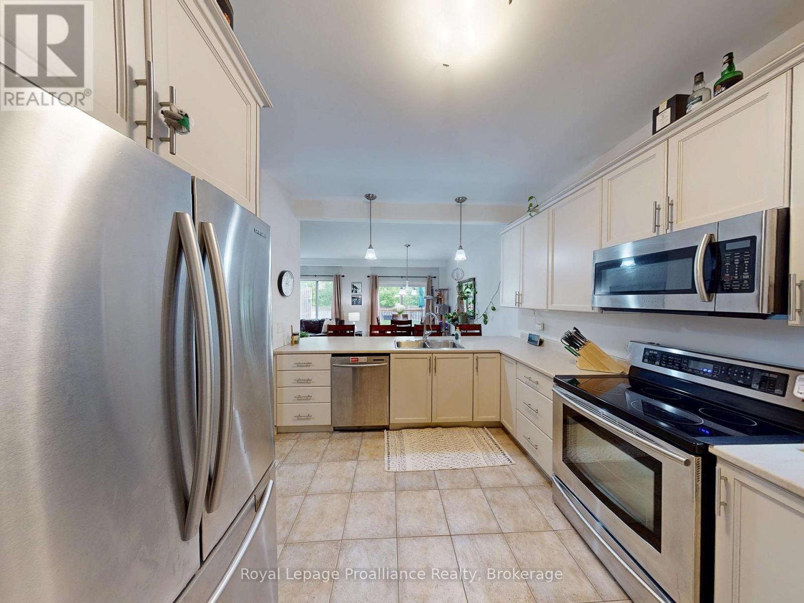 #33 194 HAIG ROAD - 11