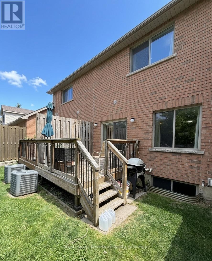 #33 194 HAIG ROAD - 27