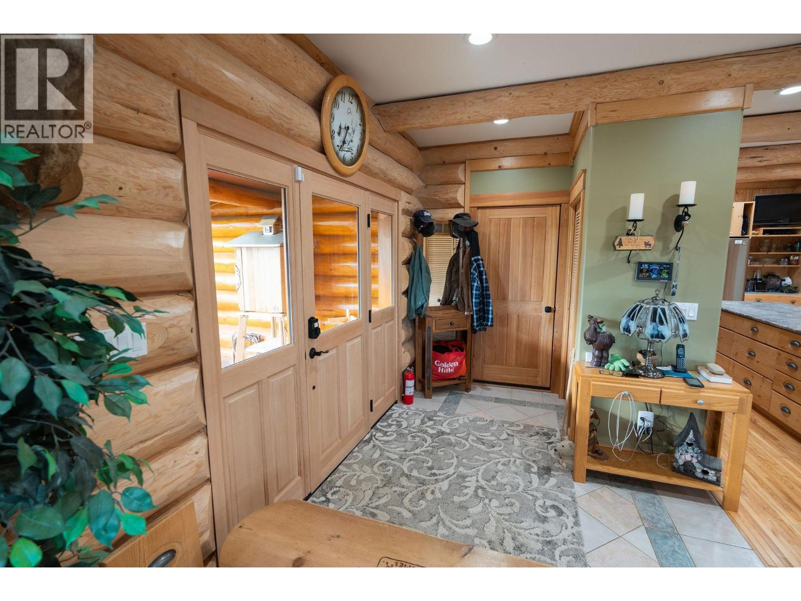 3754 HORSEFLY ROAD - 5
