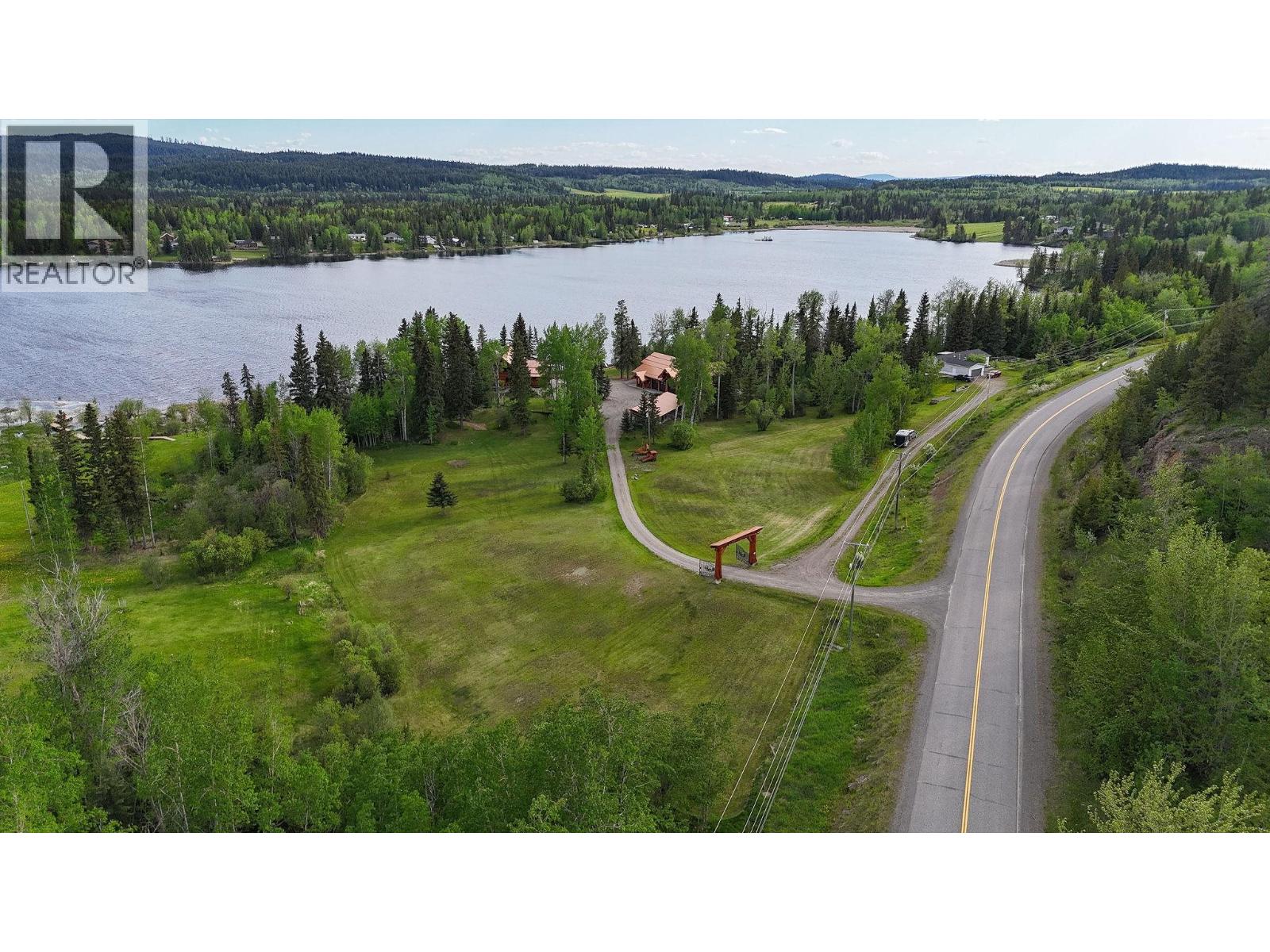 3754 HORSEFLY ROAD - 39