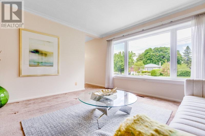 17 CHECKENDON DRIVE - 7