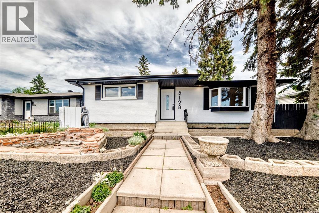 5128 Maryvale Drive NE