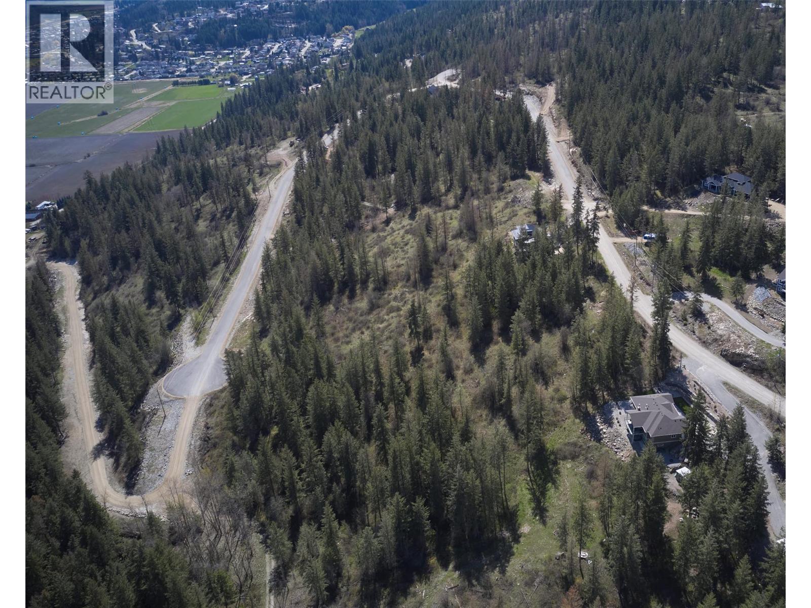  219 Crooked Pine Road, Enderby