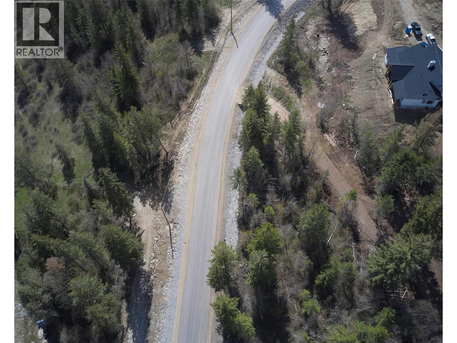  249 Crooked Pine Road, Enderby