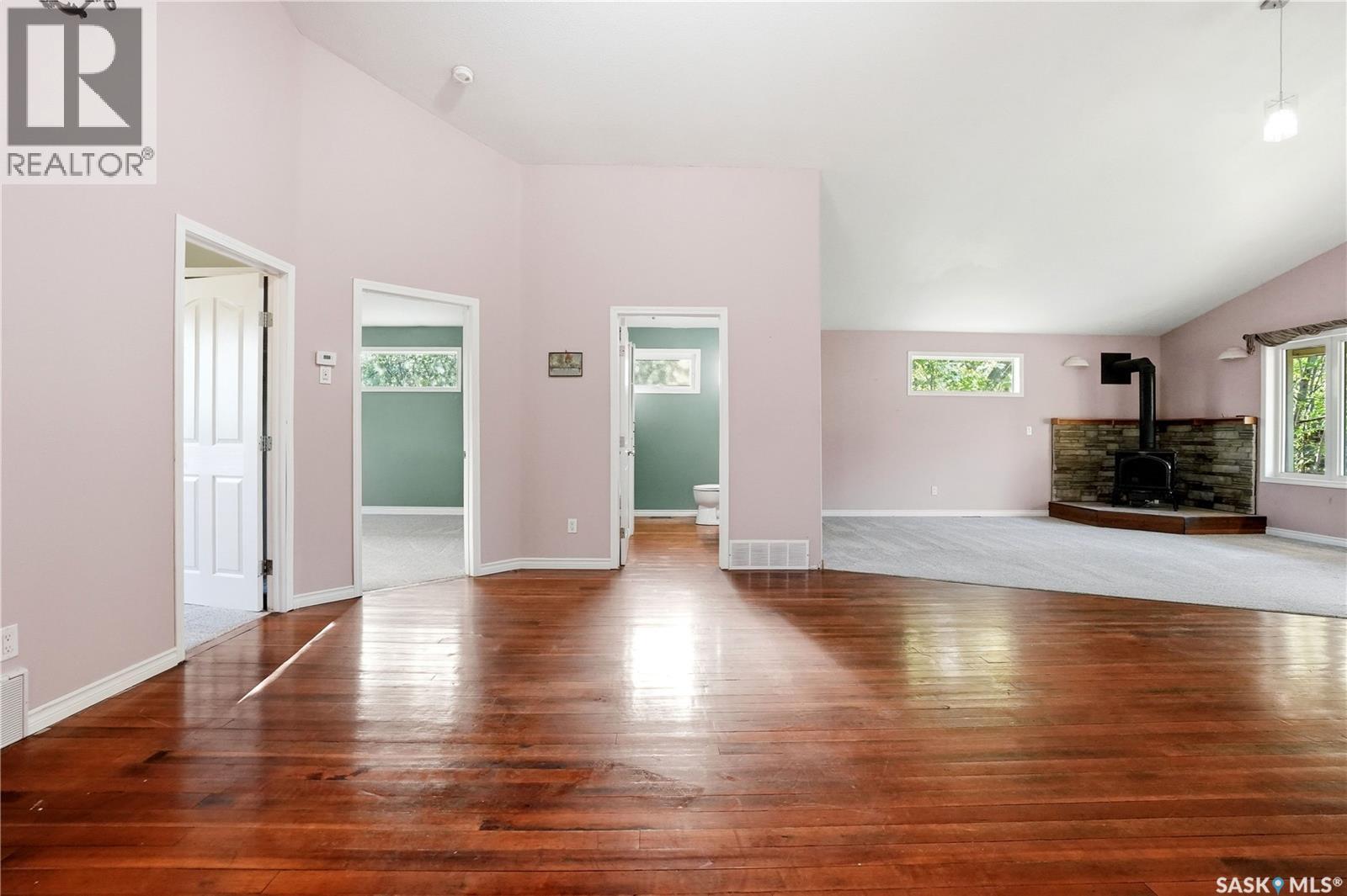 242 Woodlawn AVENUE - 14