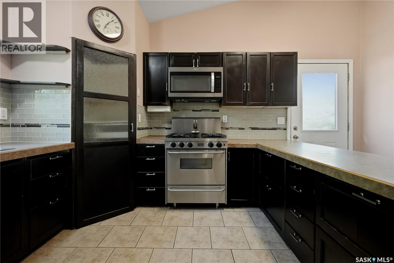 242 Woodlawn AVENUE - 16