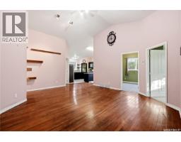 242 Woodlawn Avenue, Katepwa Beach, SK S0G2Y0 Photo 11