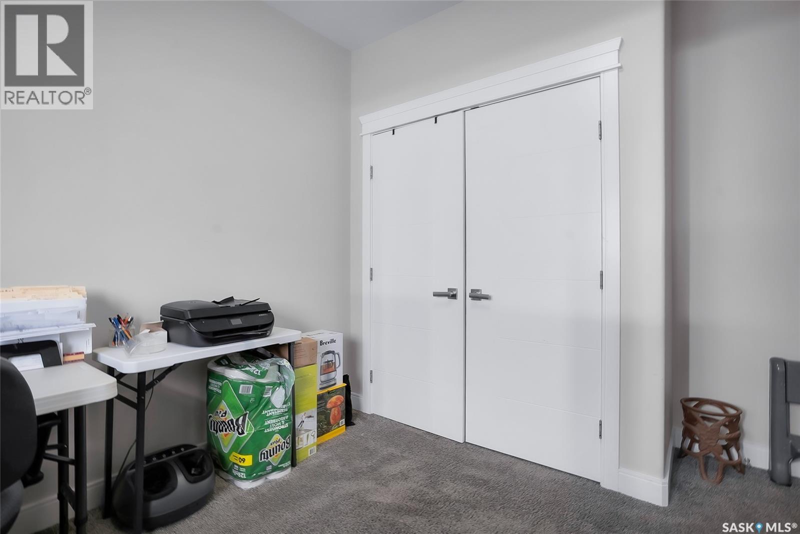 922 Rockhill LANE - 22