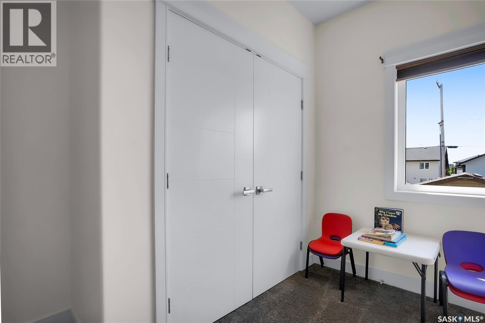 922 Rockhill LANE - 24