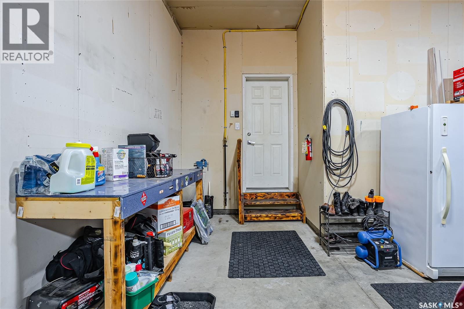 922 Rockhill LANE - 49