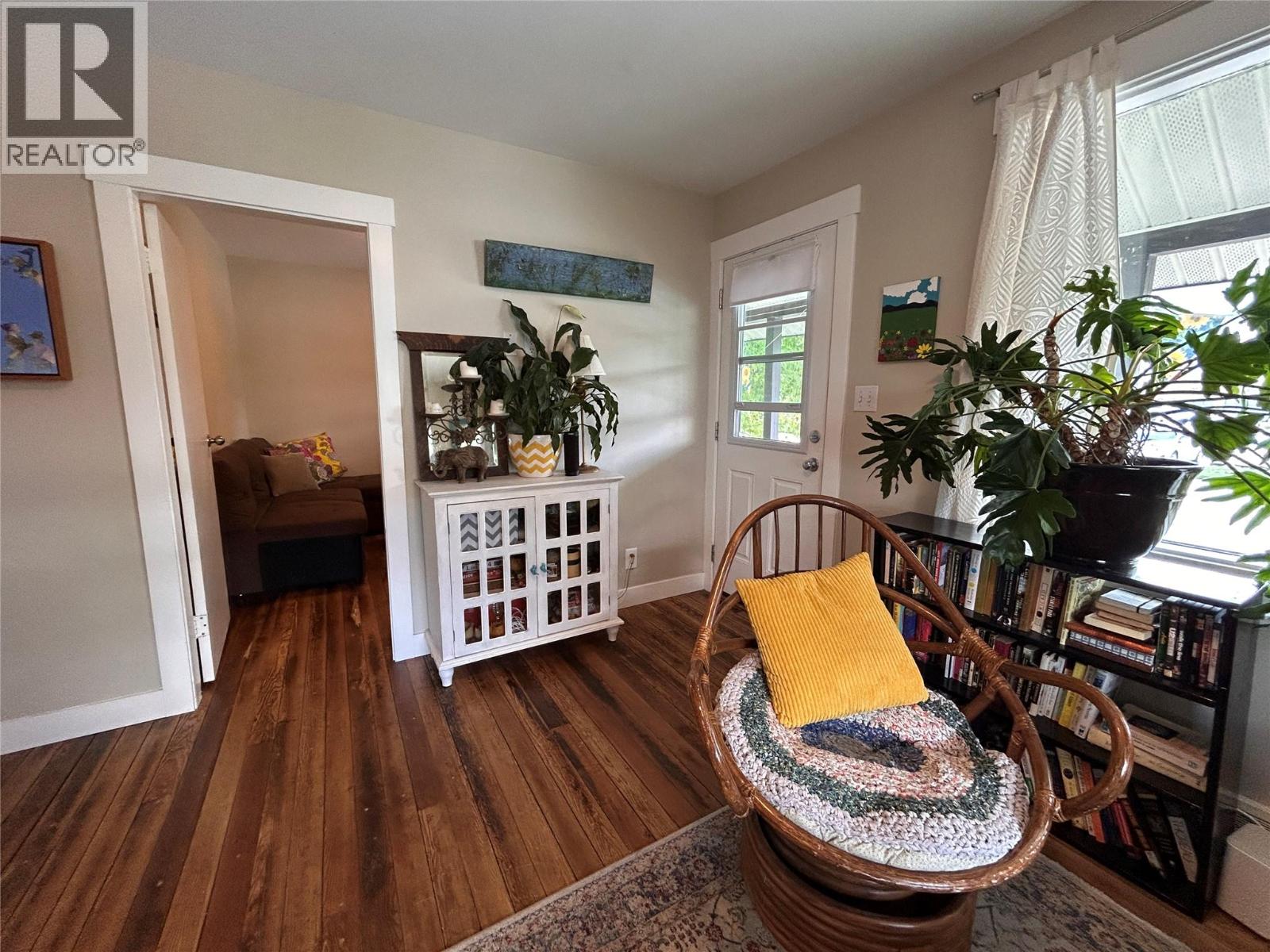 1350 Main Street, Trail