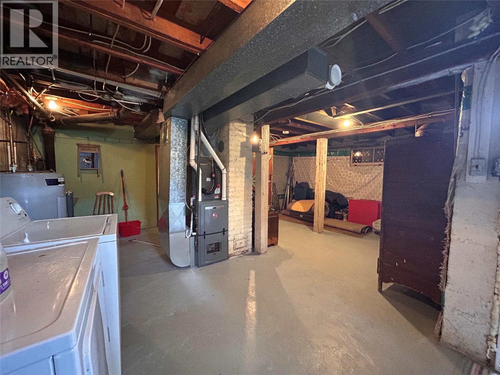 1350 Main Street - 25