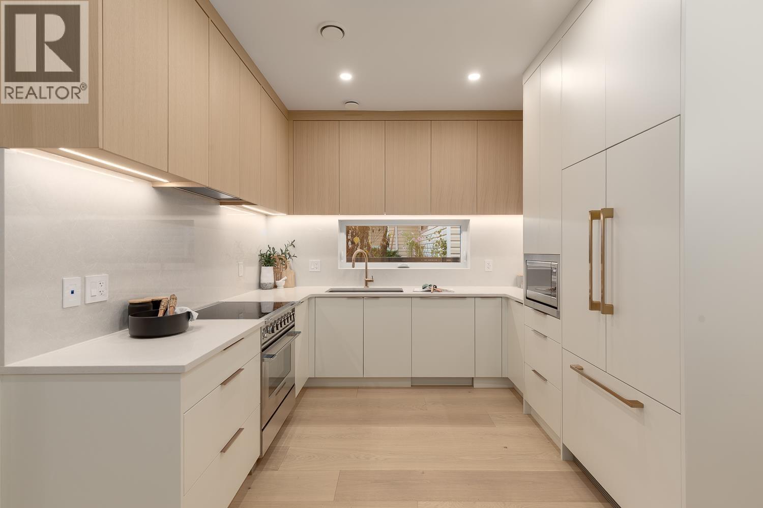 5405 WALES STREET, Vancouver