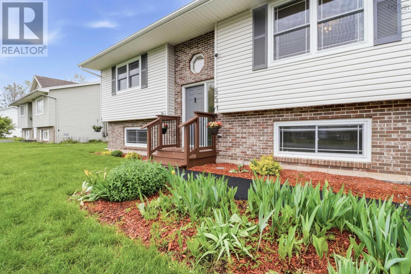 Property 32 of 48 of 65 Tannery Drive