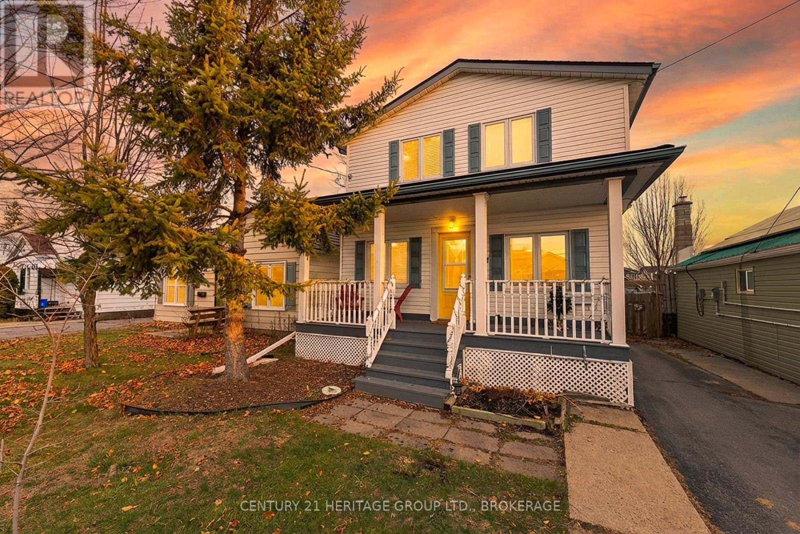 761 VICTORIA STREET - 1