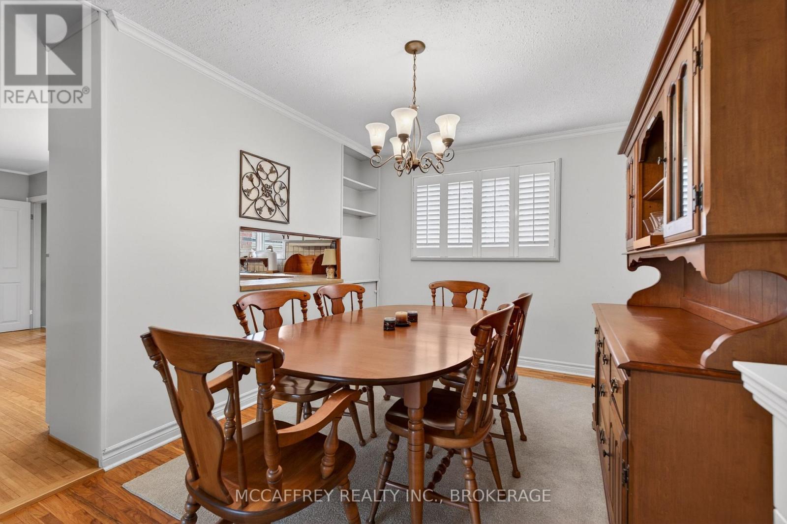 164 VANLUVEN ROAD - 9
