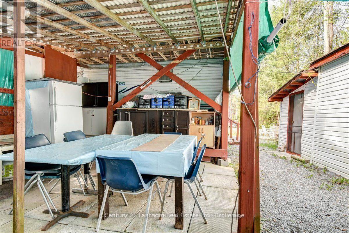 54 BEACH ROAD - 16