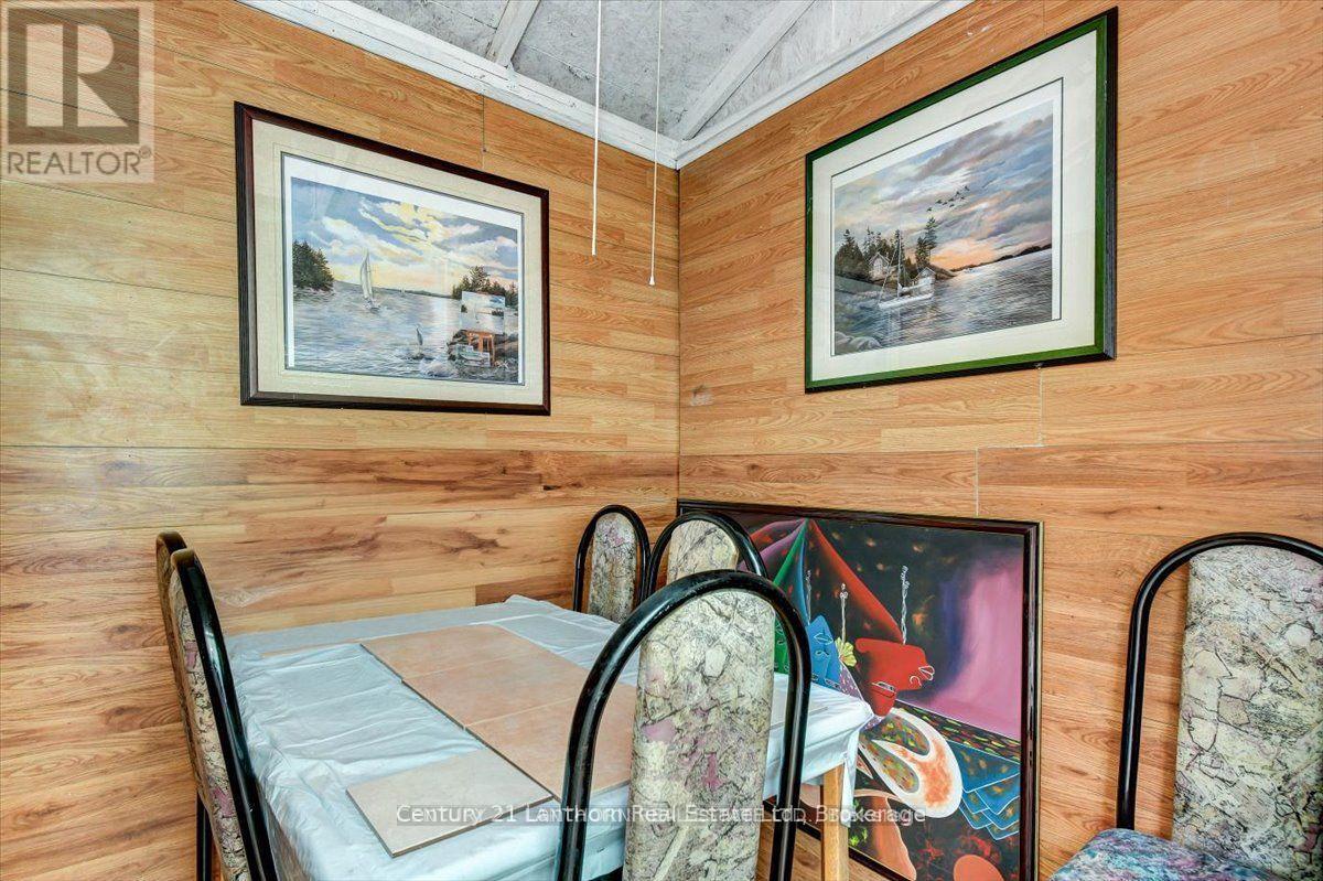 54 BEACH ROAD - 18