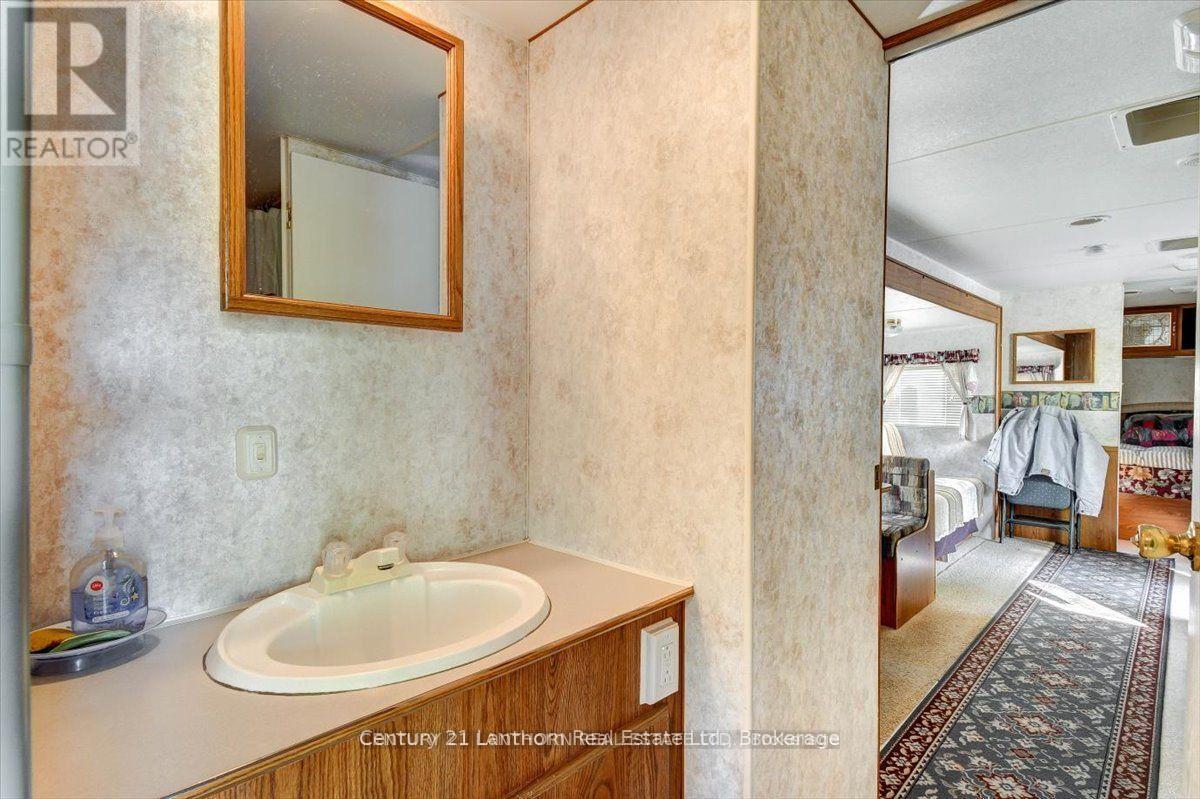 54 BEACH ROAD - 4