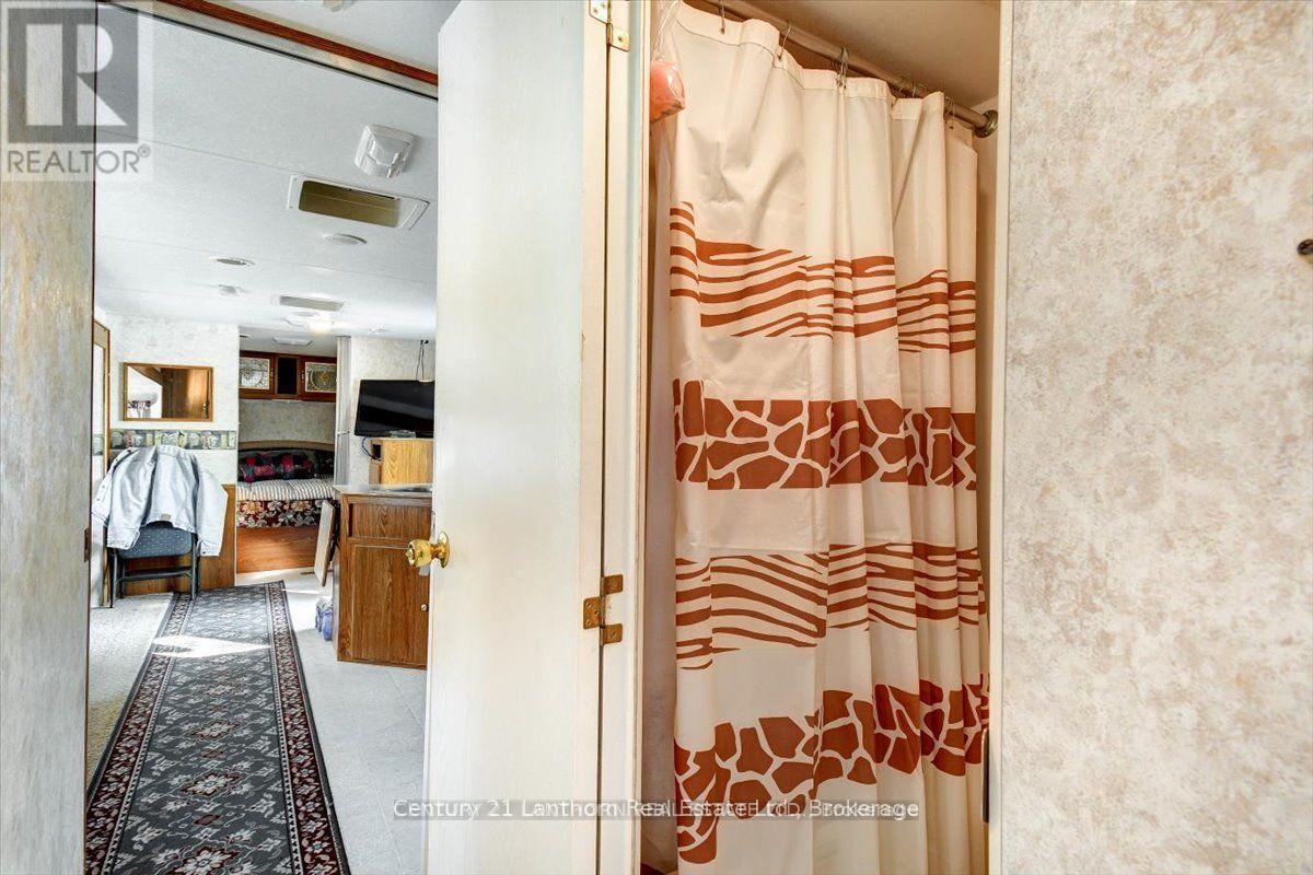 54 BEACH ROAD - 5