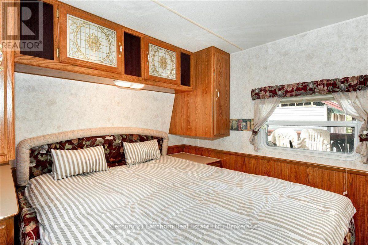 54 BEACH ROAD - 9
