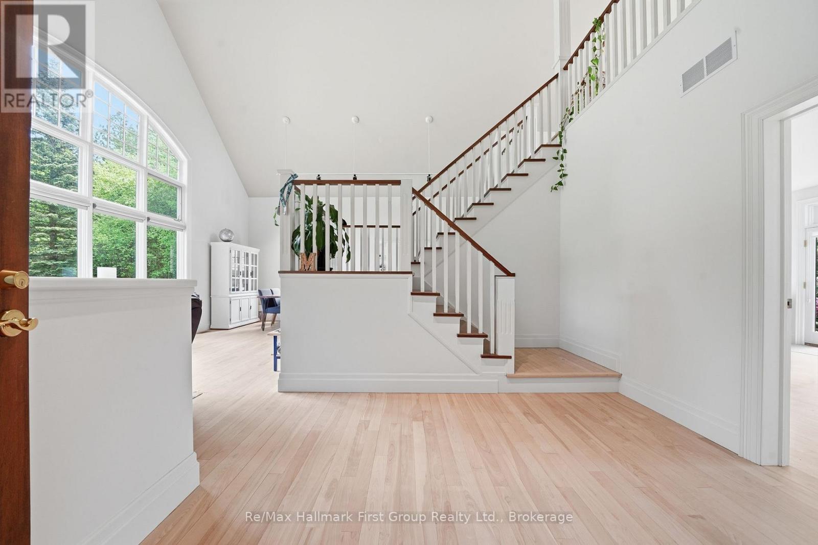3121 THEATRE ROAD N - Image 34