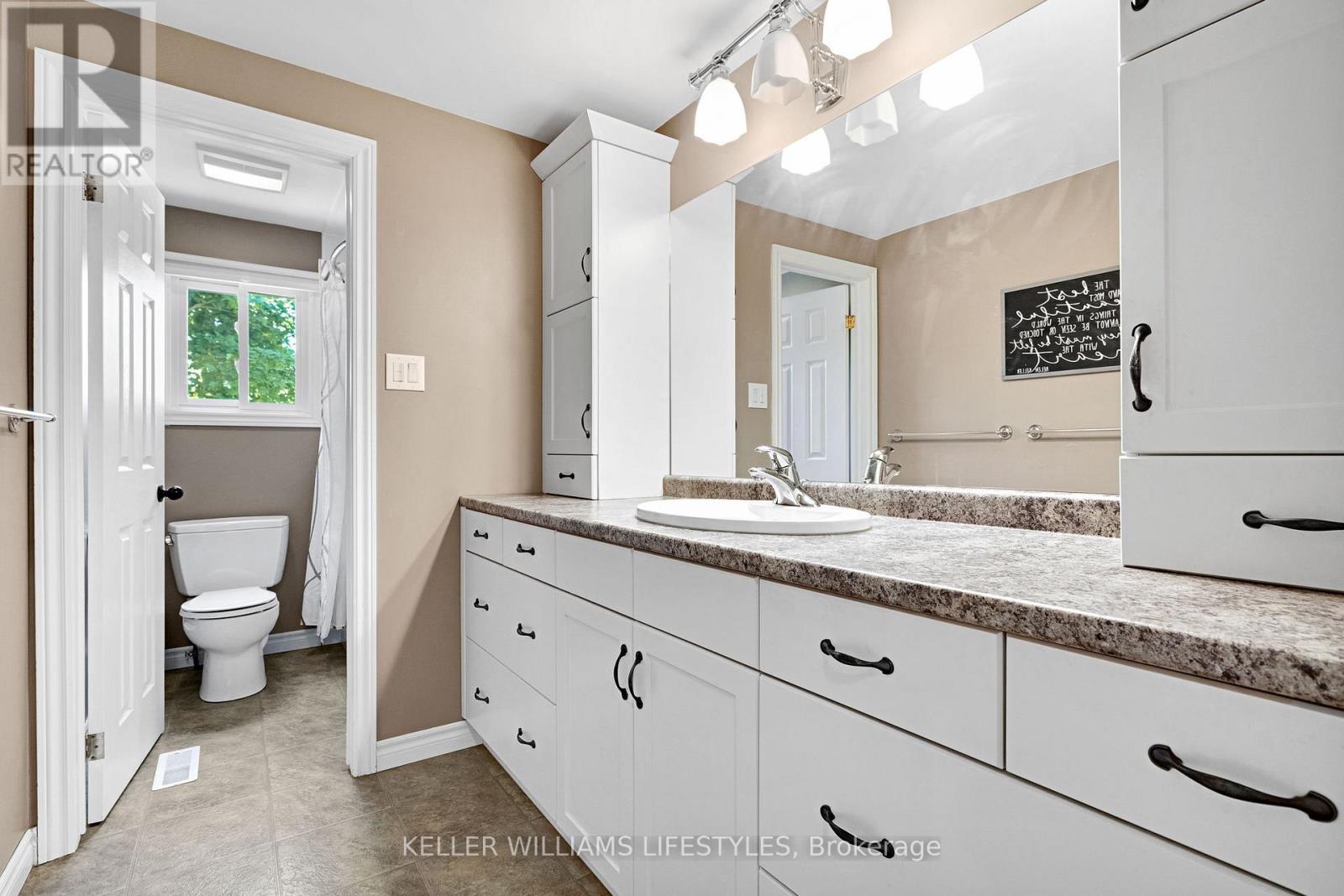 115 ACORN CRESCENT - 26