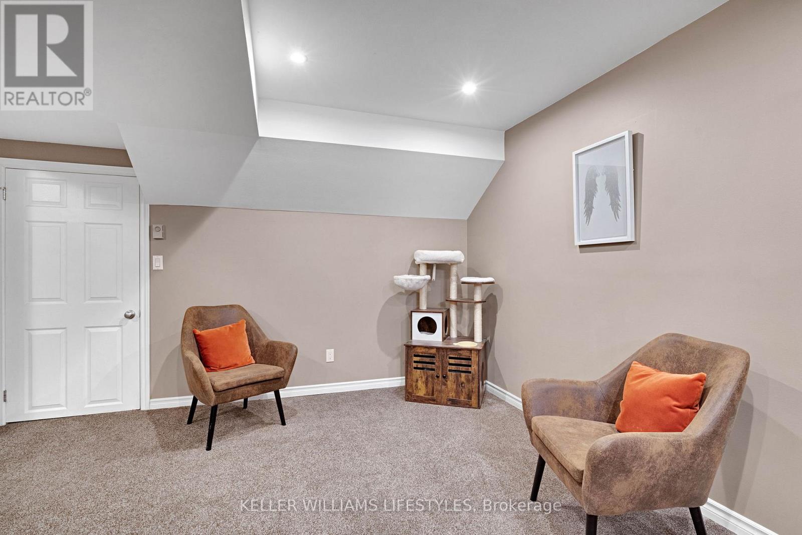 115 ACORN CRESCENT - 29